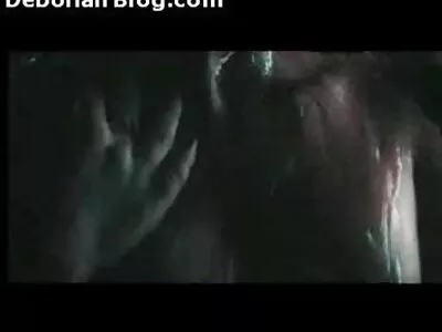 ਚਿਹਰੇ 'ਤੇ ਕੁਦਰਤੀ tits ਅਤੇ ਕਮ ਨਾਲ ਪ੍ਰੇਮਿਕਾ ਤੱਕ blowjob