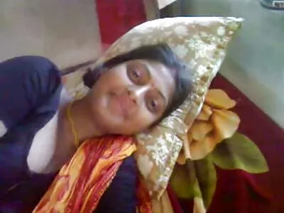 Slutty milf ਚਿਕ ਹੋਟਲ ਦੇ ਕਮਰੇ ਵਿੱਚ fucked