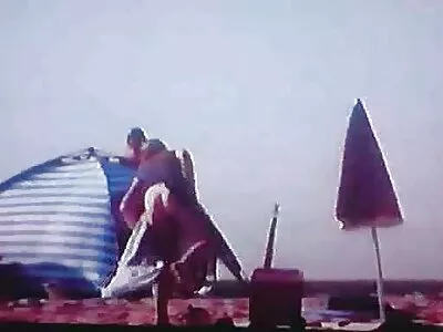 ਇੱਕ ਛੋਟਾ ਜਿਹਾ ਖੋਤੇ fucked